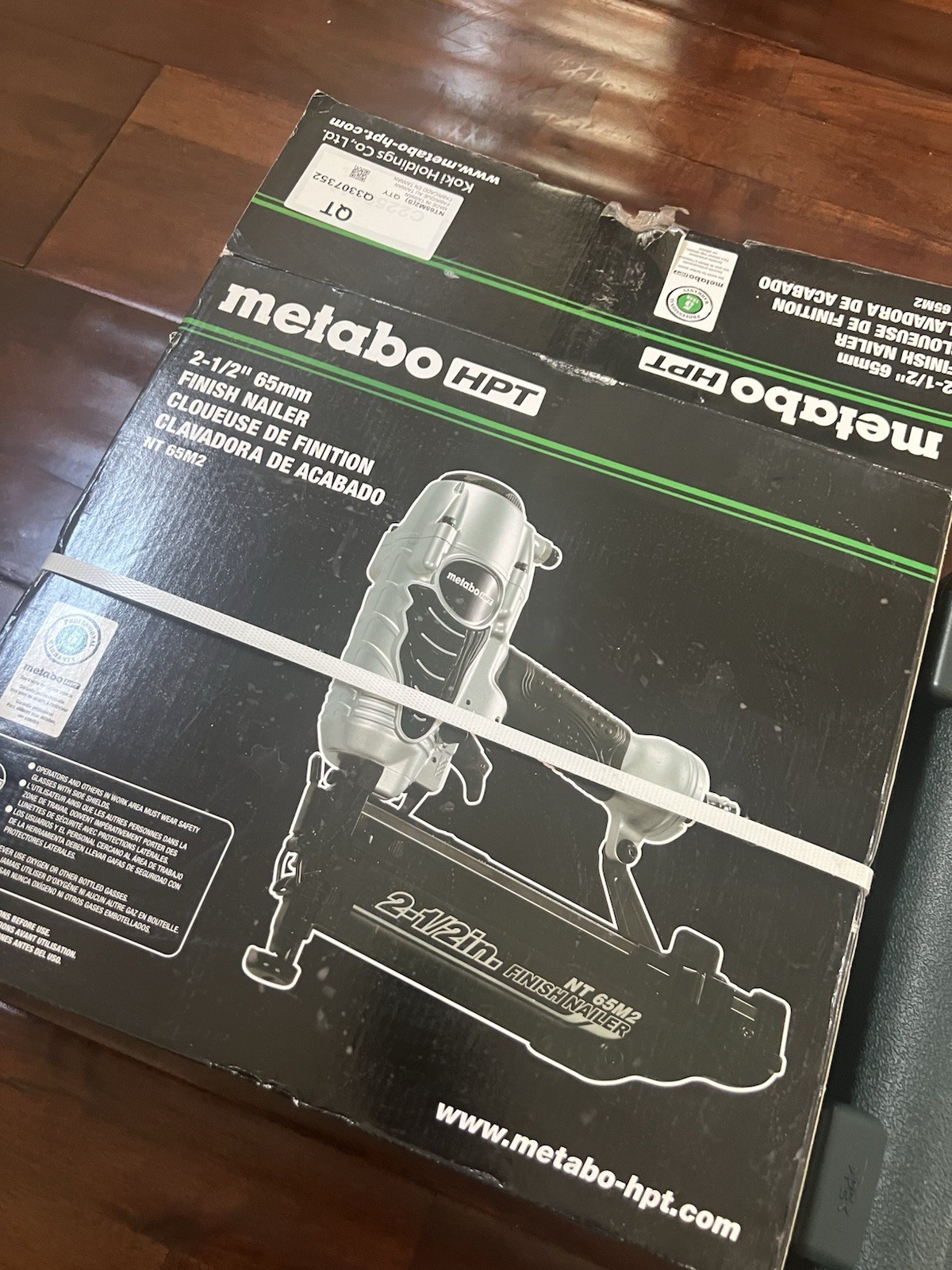Metabo NT65M2S) 2-1/2" (65mm) Finish Naile New