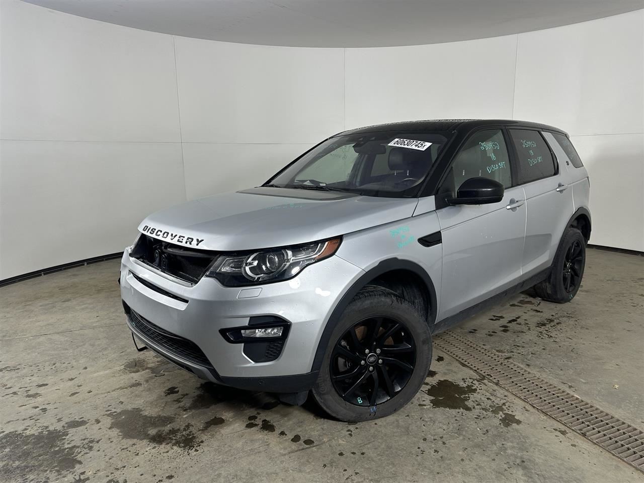 Driver Left Front Spindle/Knuckle Fits 15-19 DISCOVERY SPORT 2822914