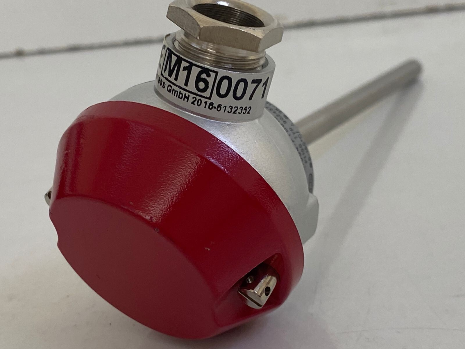 JUMO / TEMPERATURE PROBE SENSOR / THF 105 / PT100