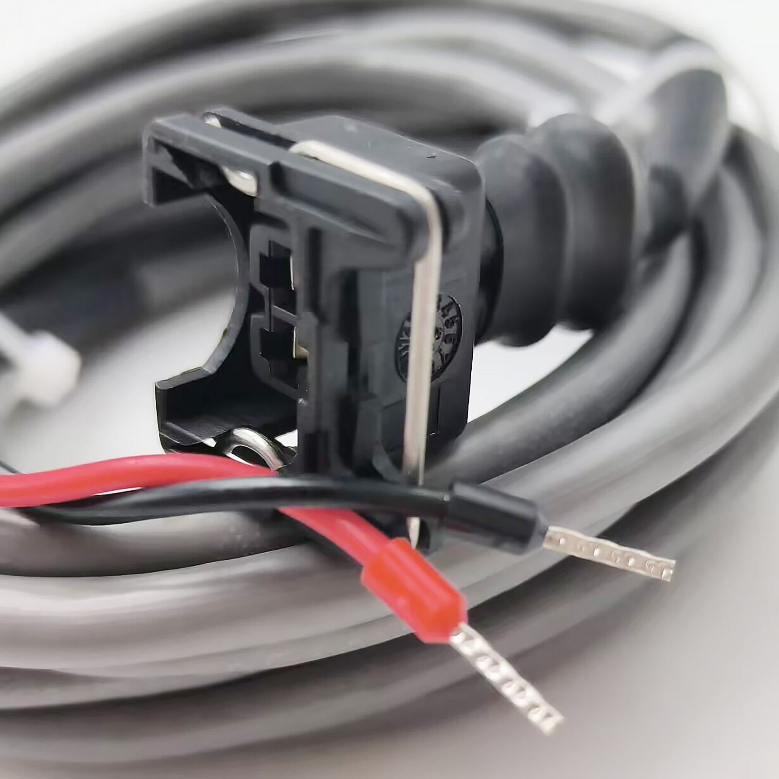 Brand New Temperature sensor harness 1622305610