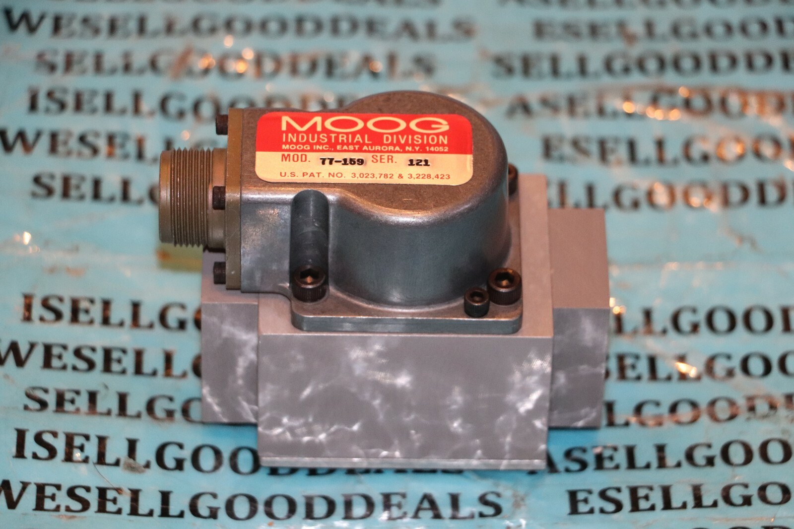Moog 77-159 Servo Valve  New