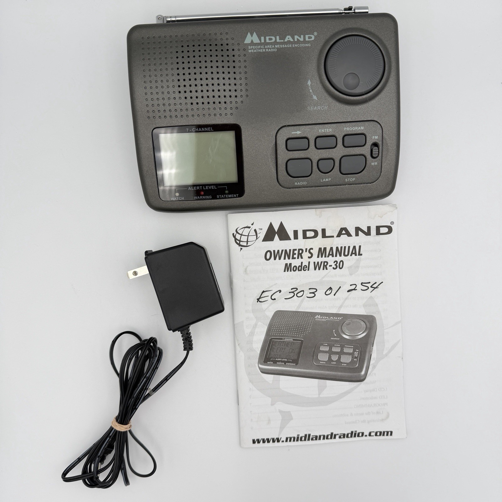 Midland WR-30 Weather/Hazard Alert Station 7-Channel W/FM Radio TESTED