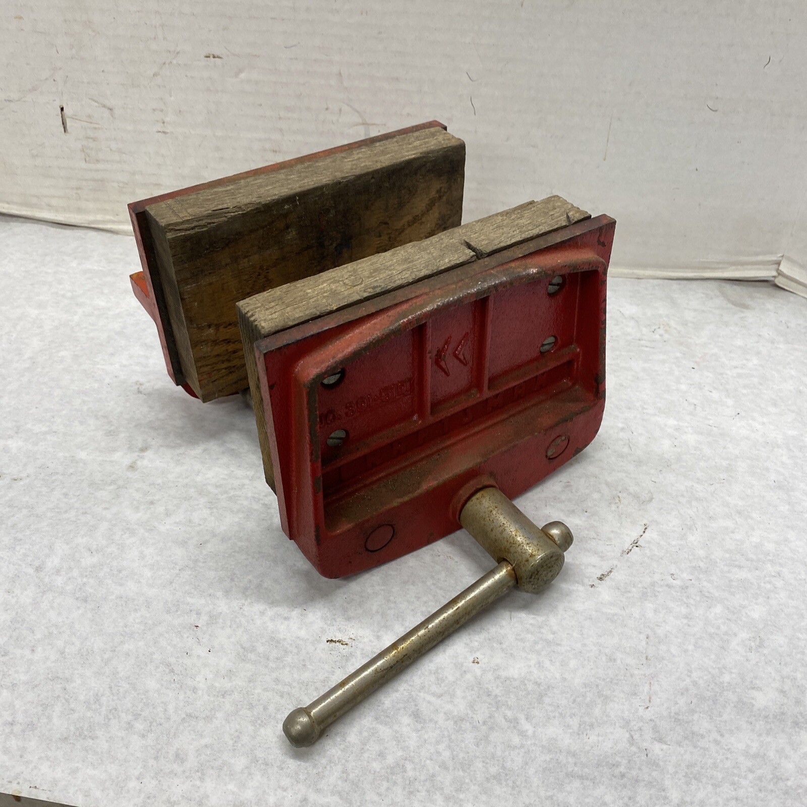 Craftsman Wood Working  Vise  Model No. 391.5191  ML-01