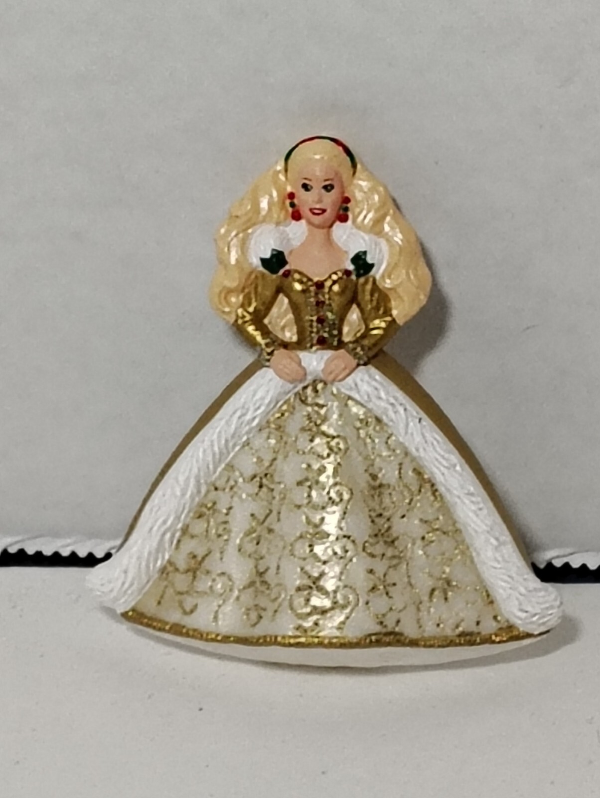 1996 Barbie Hallmark Label Pin/Broach