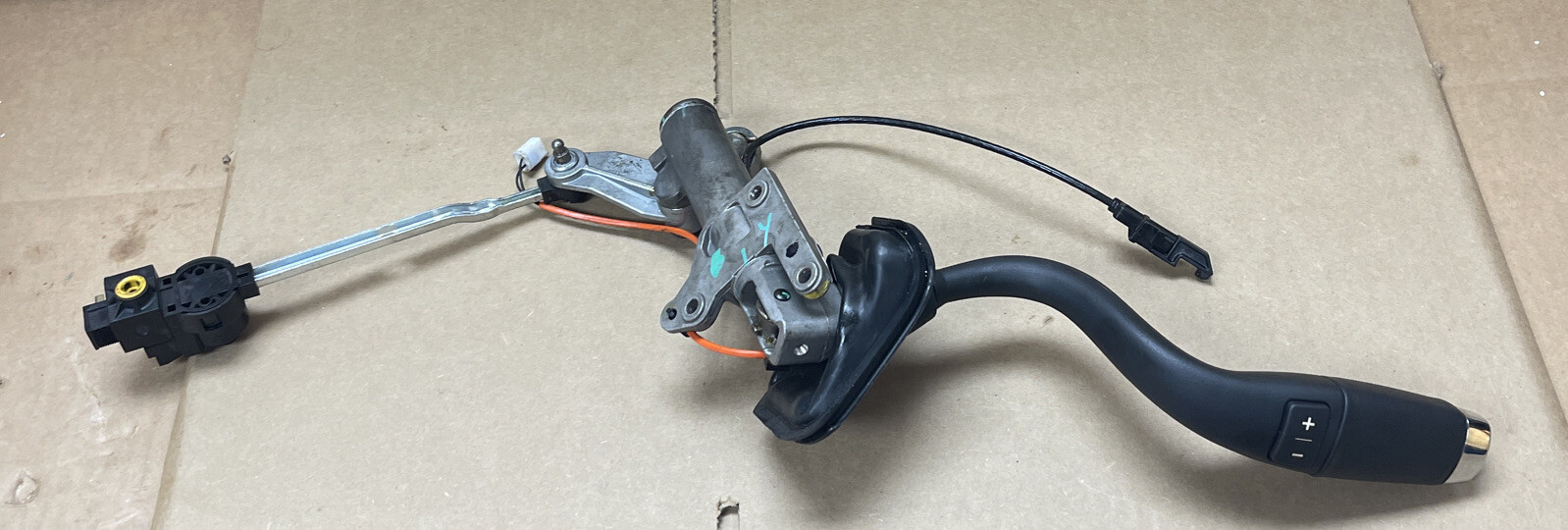 2008-2014 Silverado Sierra Transmission Shift Lever W/ Boot OEM NEW