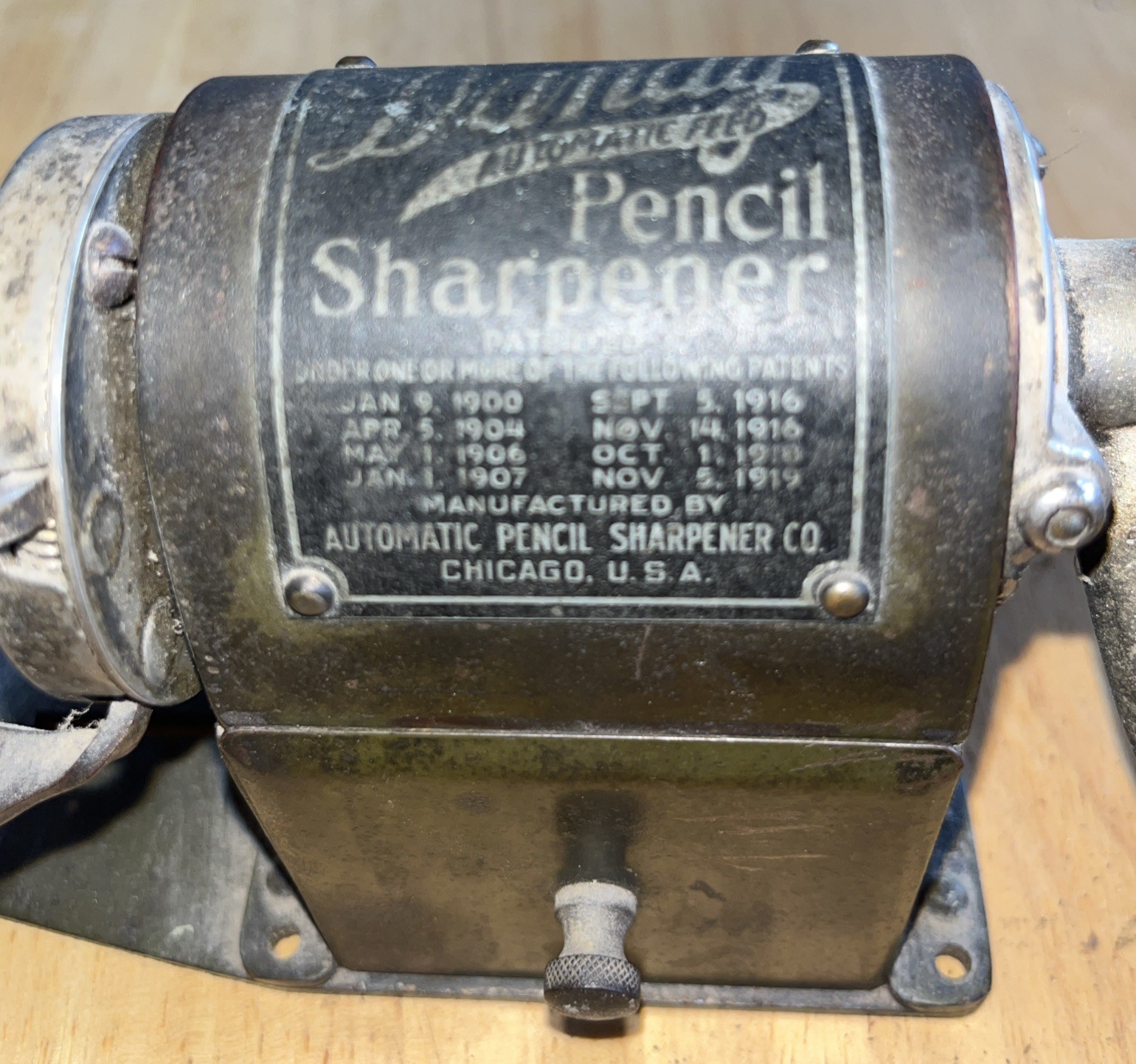 Antique Dandy Auto. Feed Steel Pencil Sharpener multiple Patents 1900 thru 1919