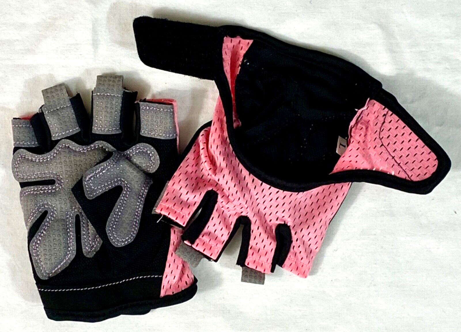 Formclub exercise gloves size large unisex microfiber stretch grip breathable