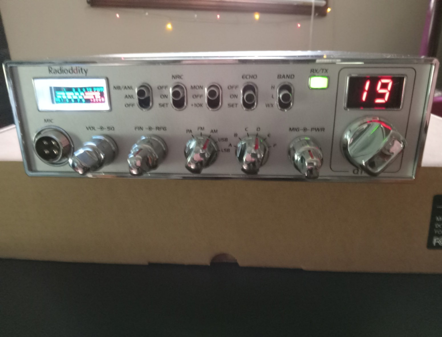 Radioddity QT40 10 Meter Ham Radio Transceiver 40W 40CH AM/FM/SSB