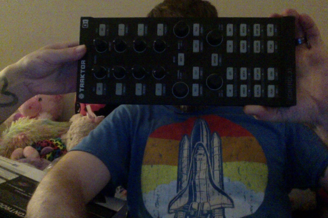 native instruments traktor kontrol x1