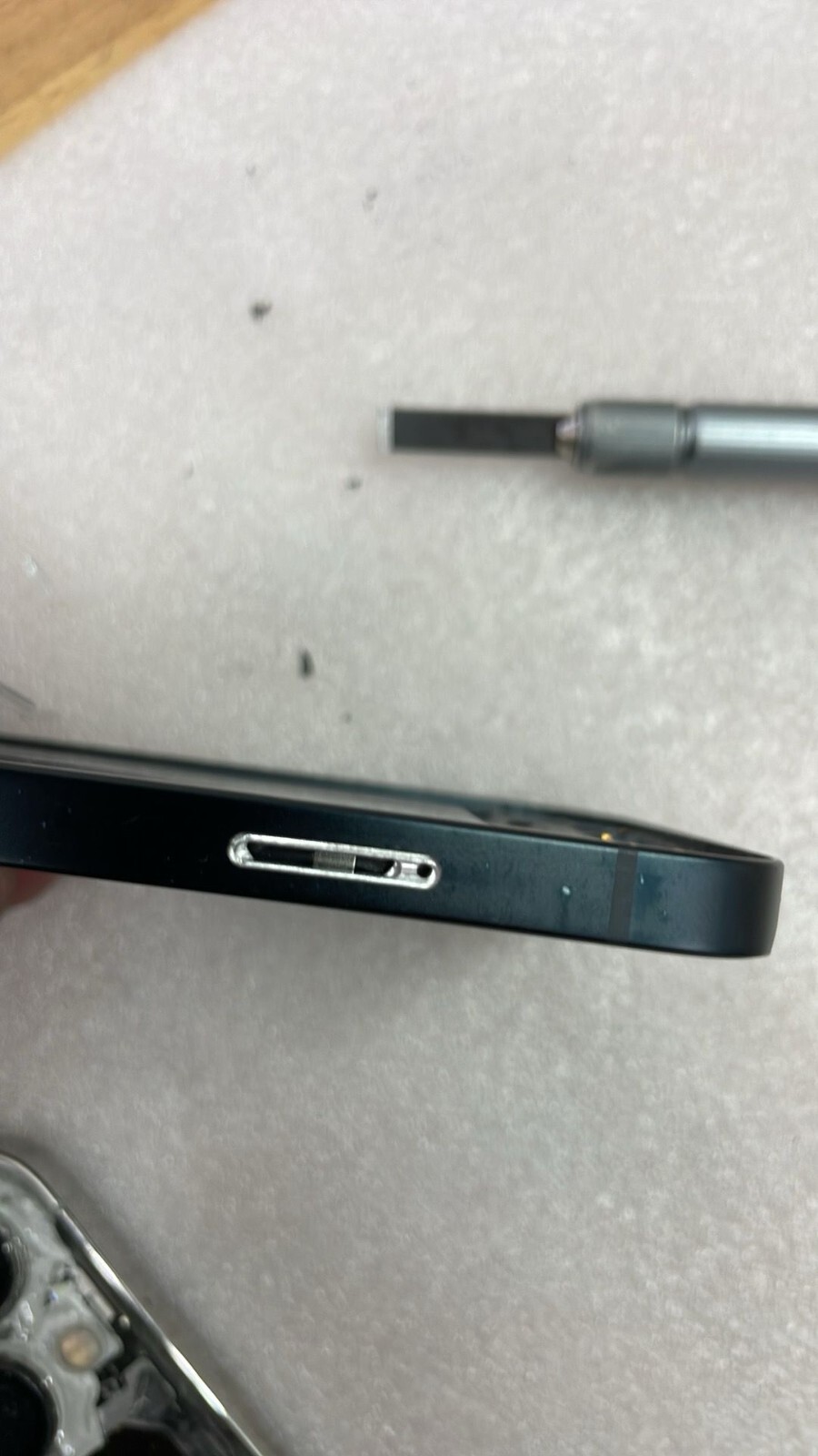 iPhone 14 and 14Plus ESIM to Physical SIM conversion. READ Description.