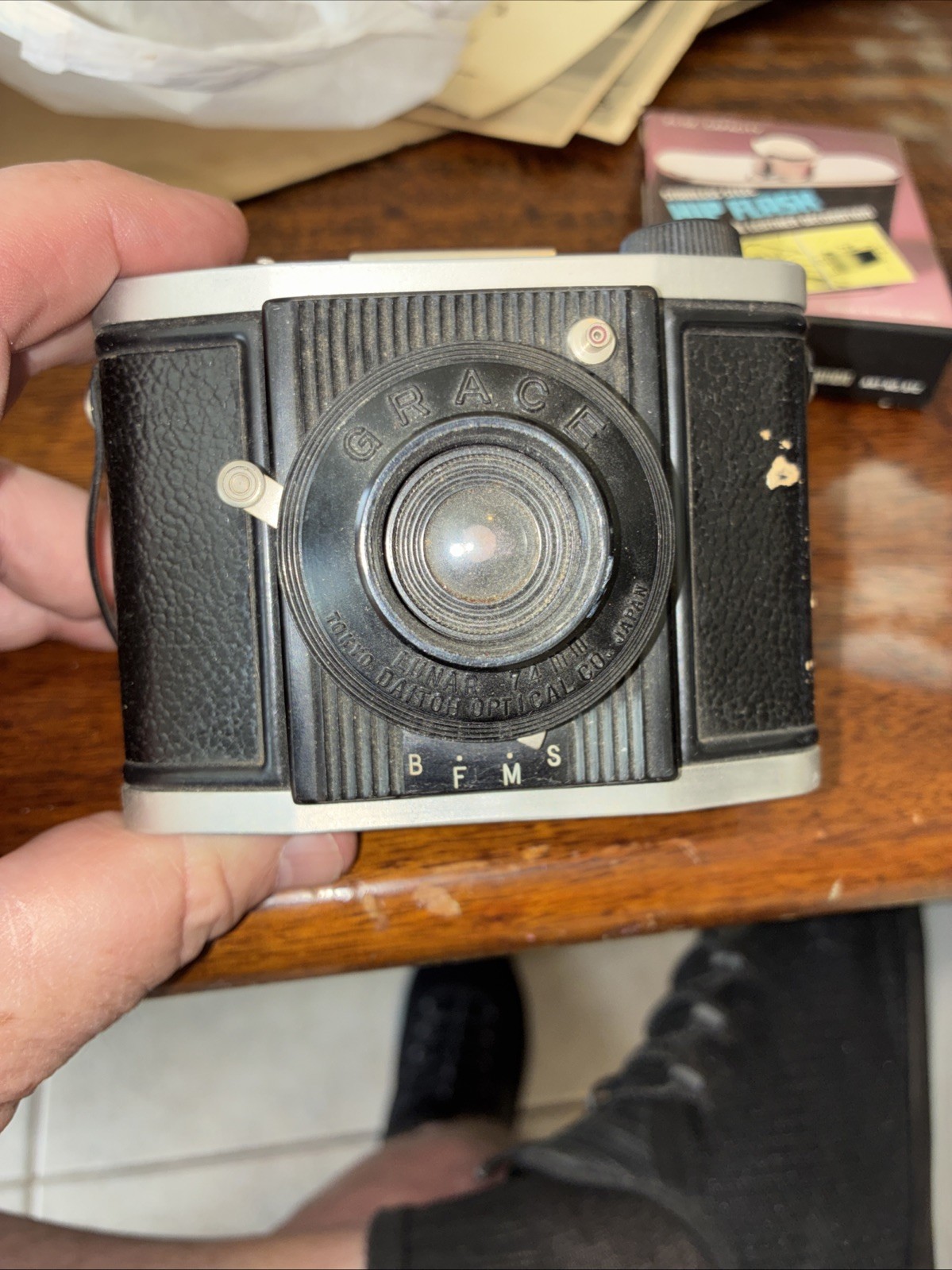 Grace Camera - Daitoh Optical Lunar 74mm, Japan 1960