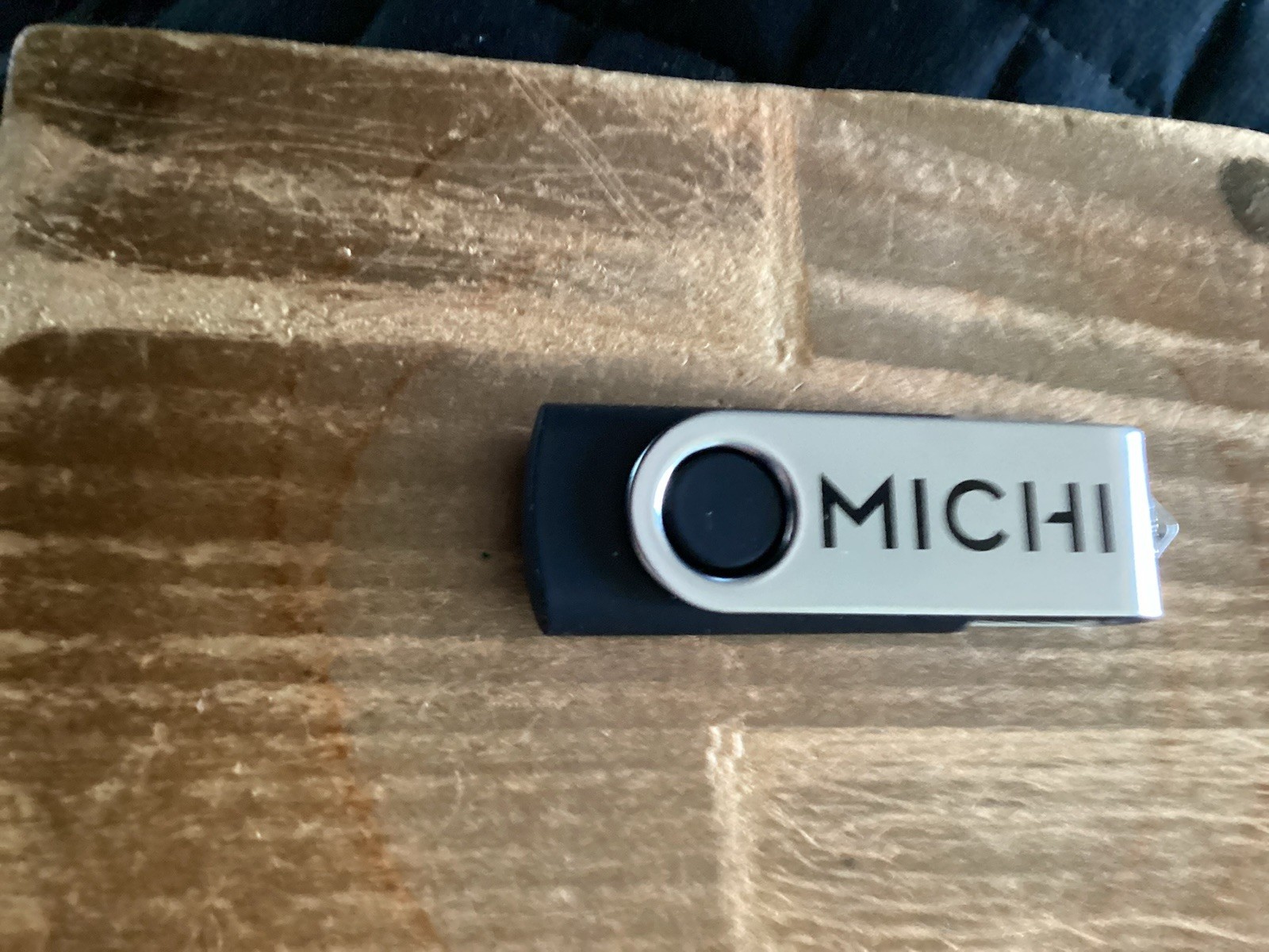 ROTEL MICHI USB THUMB DRIVE