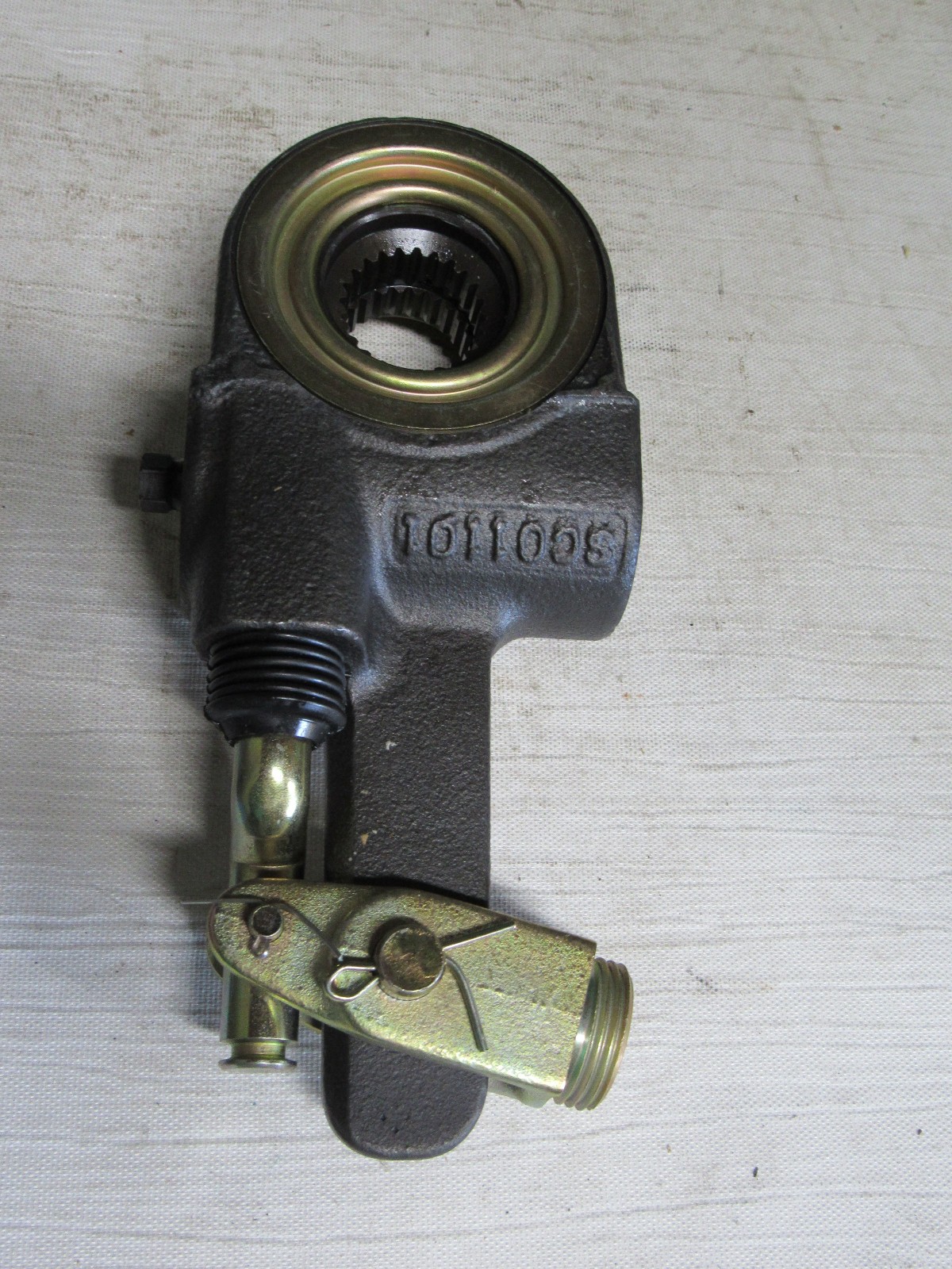 Volvo Slack Adjuster 85100221