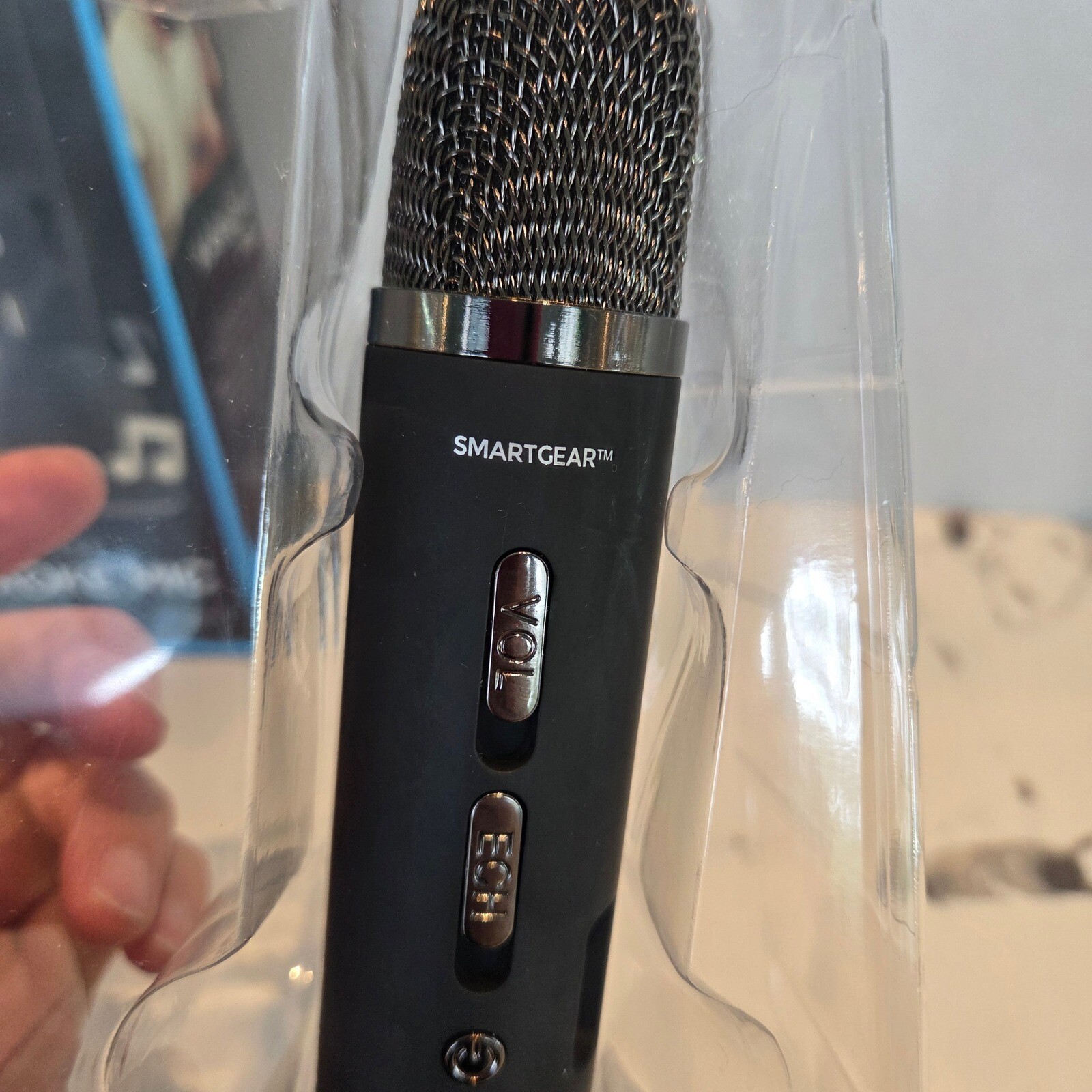 SmartGear Wireless Karaoke Microphone Built-in Speaker Bluetooth Rechargeable