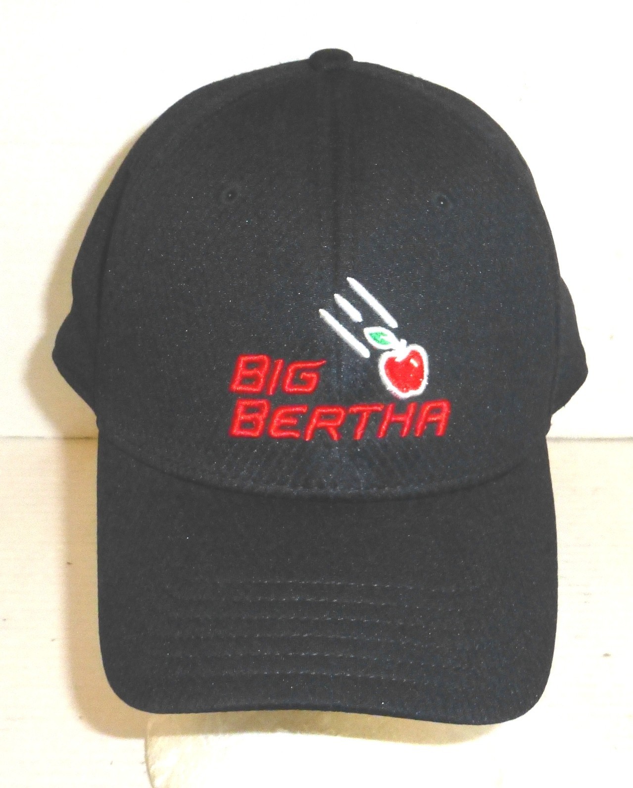 Callaway Big Bertha Falling Apple Hook & Loop Adjustable Hat Black PLEASE READ