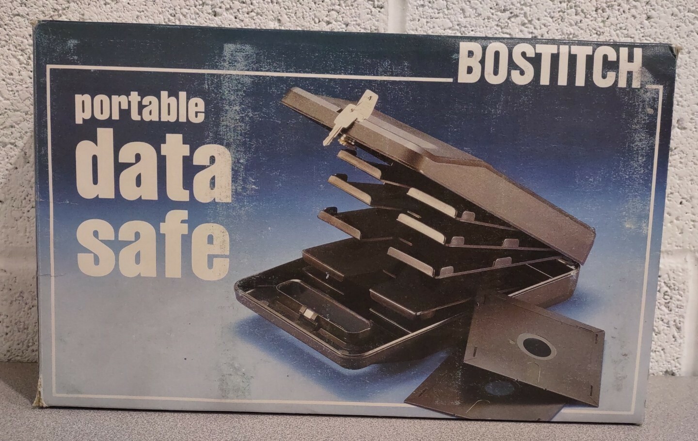 Bostitch Portable Data Safe For 5-1/4" Floppy Disks Steel Black DS2