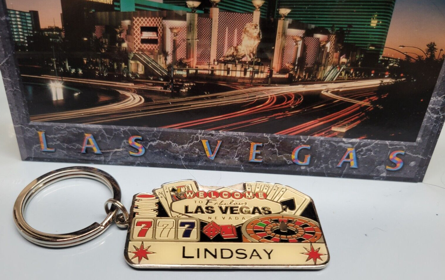 LAS VEGAS PERSONALIZED LINDSAY KEYCHAIN SOUVENIR NOS - U