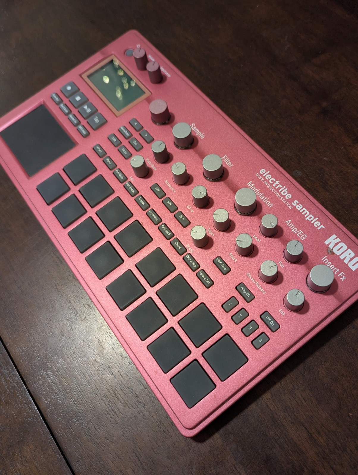 KORG electribe sampler Red Tabletop Sampler 16 Pads w/ Case, Adapter, 16GB SDHC