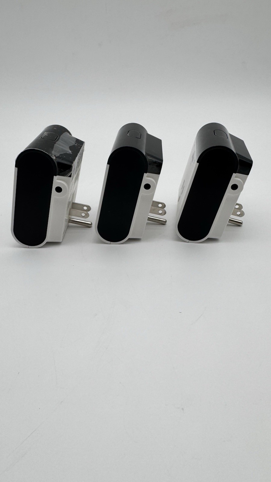 Blackloud Buzzi Smart Wireless Switch, Wi-Fi Outlet Built in Micro USB 3 Pack