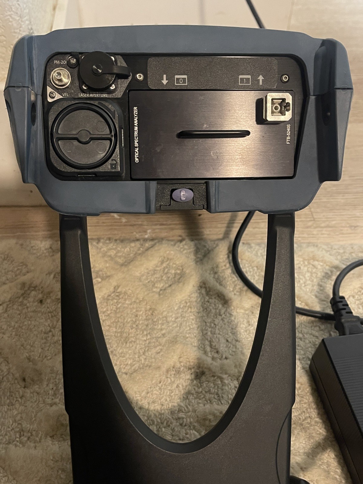 EXFO FTB-200 V2 w/ FTB-5240S OSA Optical Spectrum Analyzer Tested