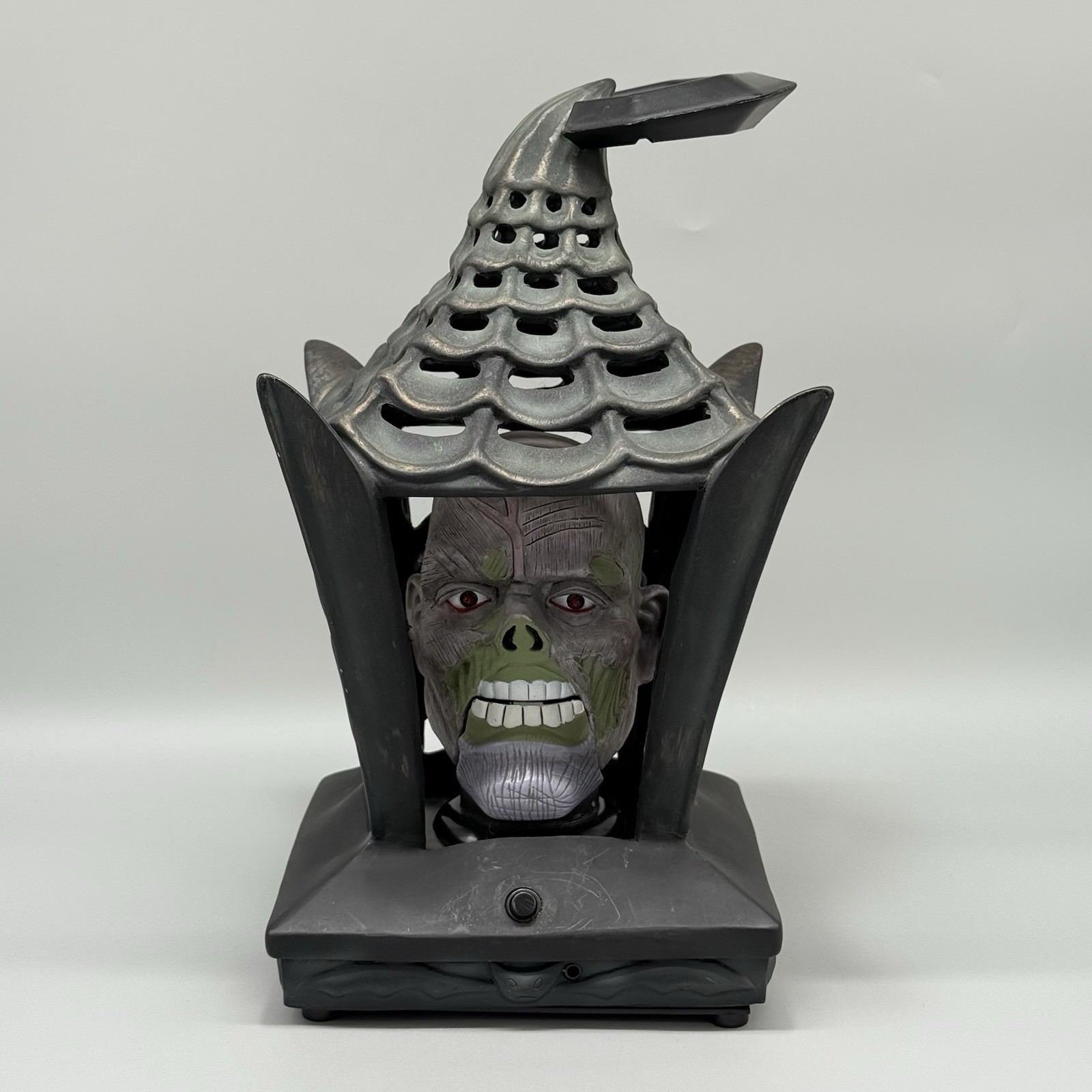 Vintage Gemmy Animated Head Lights Skull Lantern Sound Animated Halloween Decor