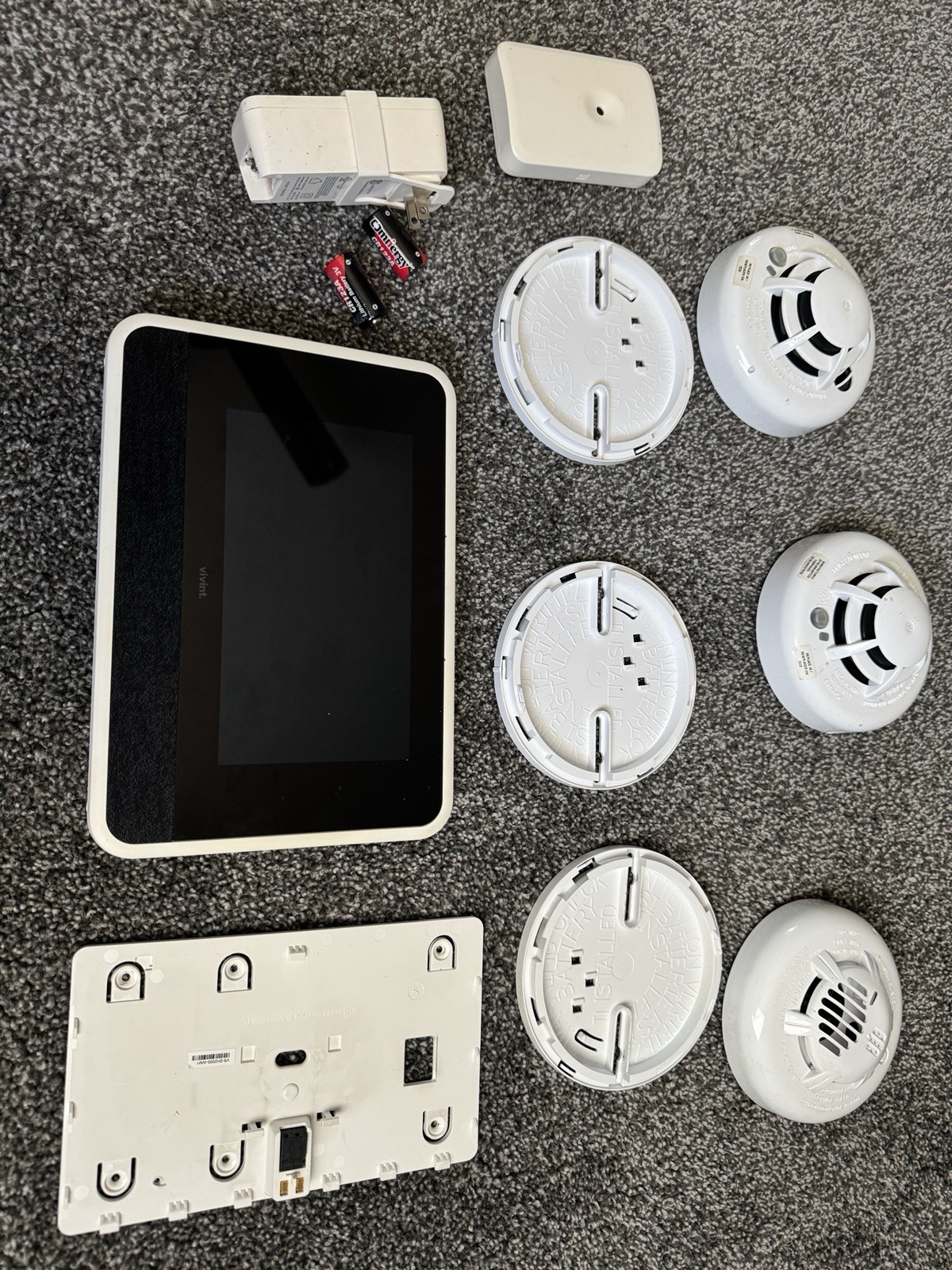 Used Vivit Smart Home Security System Detector Sensor Thermostat Lot