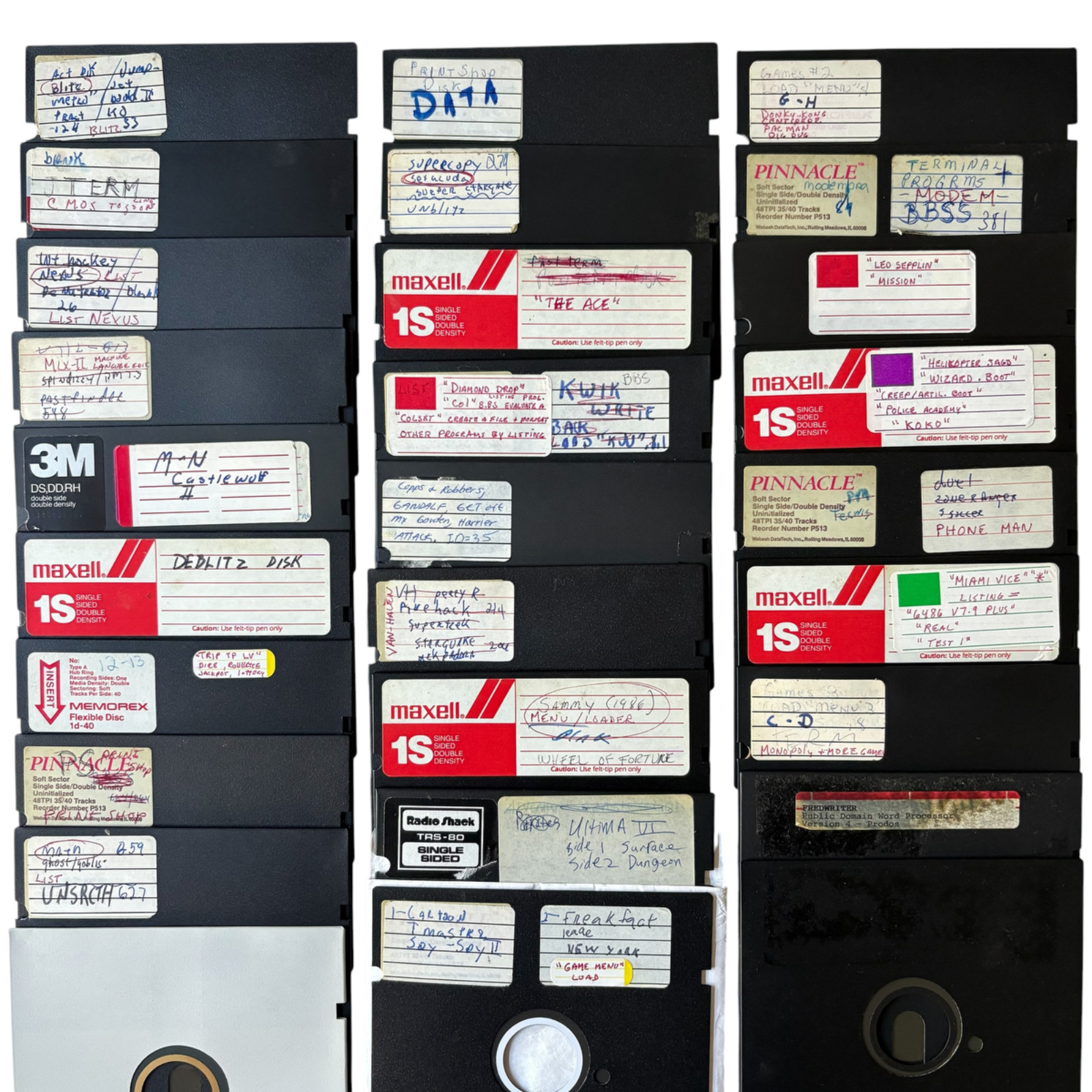 Commodore 64 Floppy Disks Untested - 50 Games + 27 Misc + Panther C64 Assembler
