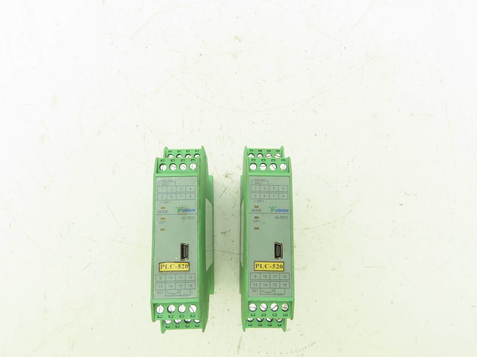 Yudian AI-7011 Dual Temperature Transmitter/Signal Isolator Lot of 2
