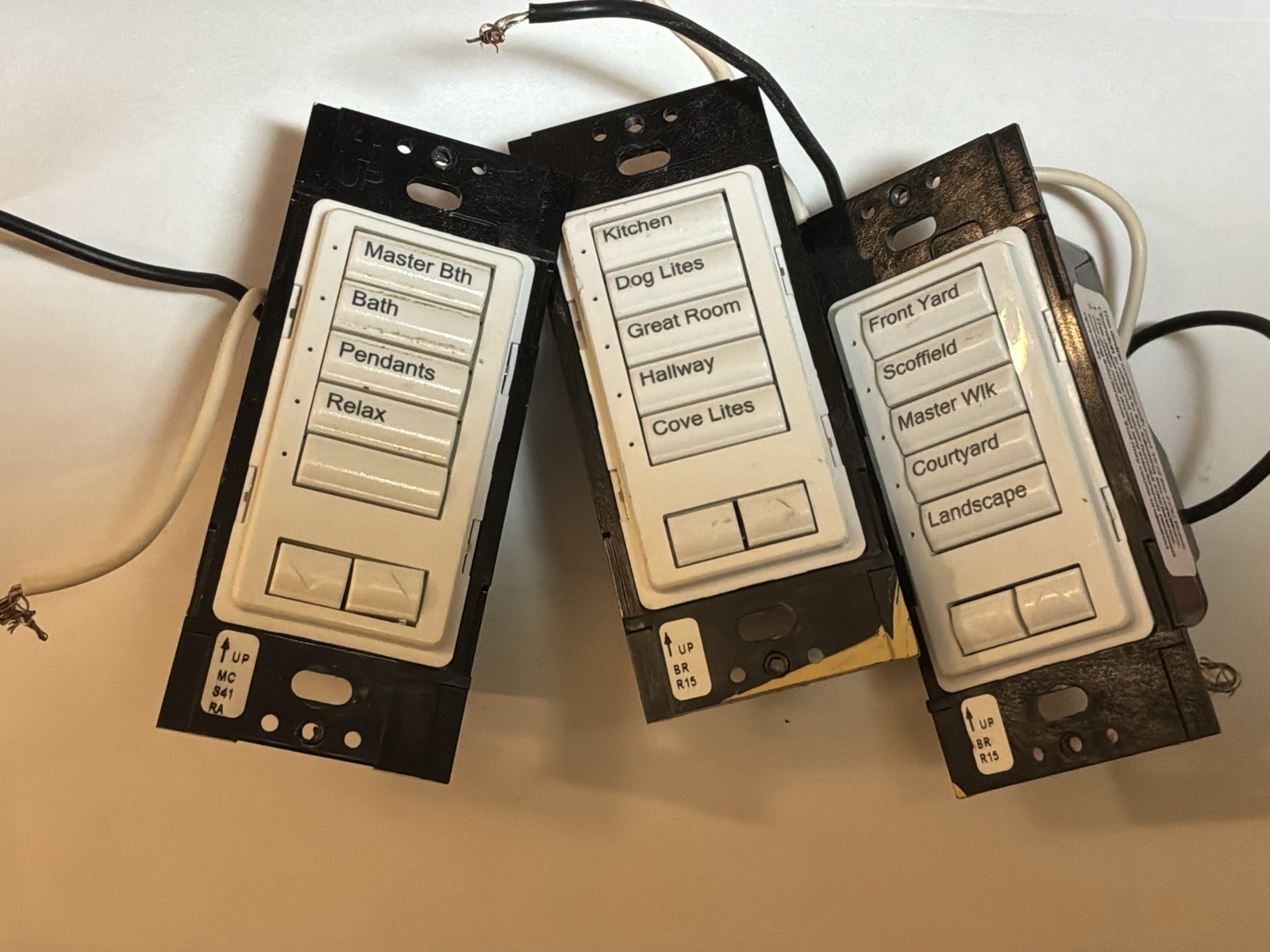 Lutron RALB-5W-RL RadioRA 5-Button Wall Large-Button Master Control Raise Lower
