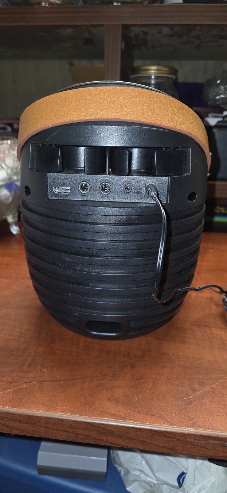Singing Machine SingCast One karaoke system. No Microphone