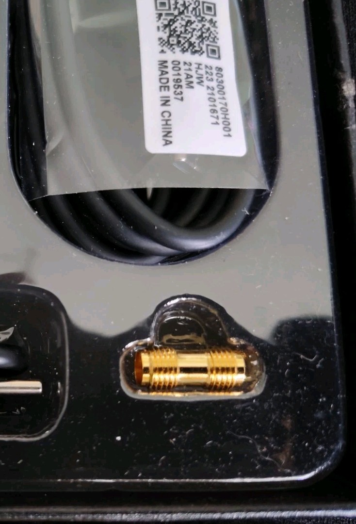 NanoVNA Very Tiny Handheld Vector Network Analyzer