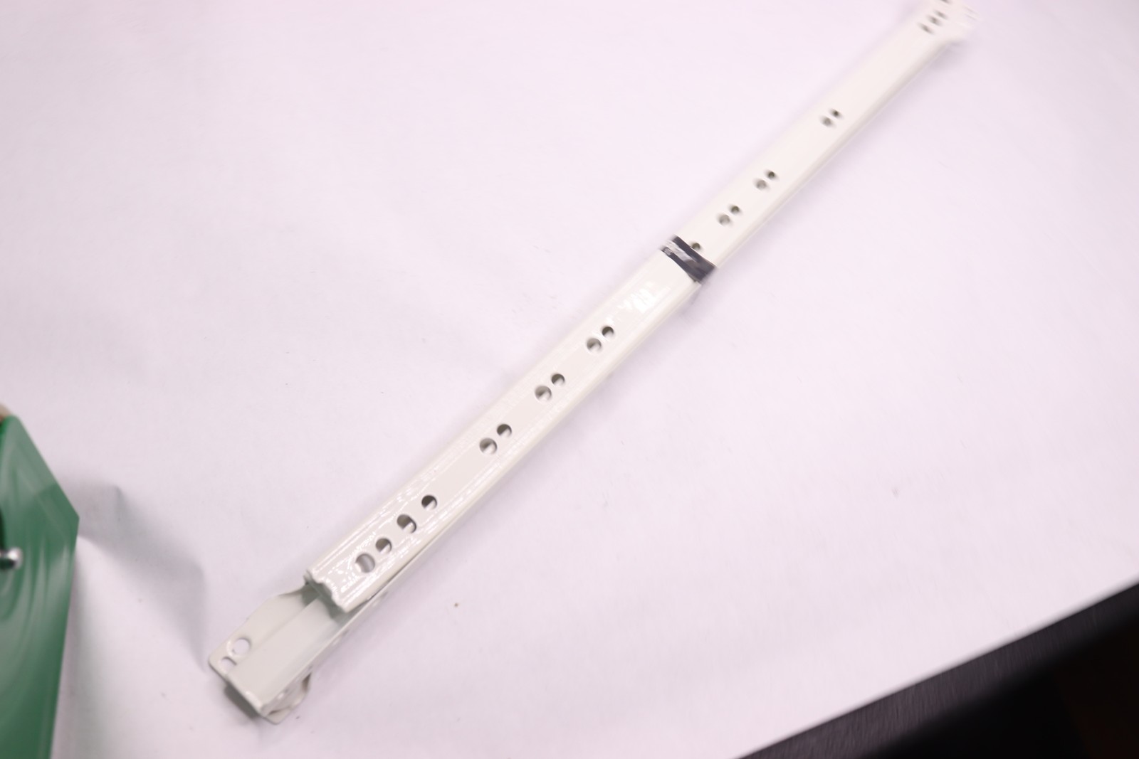 (Pair) Harn Single Extension Drawer Slide White Basic 2030 500mm - AS SHOWN ONLY