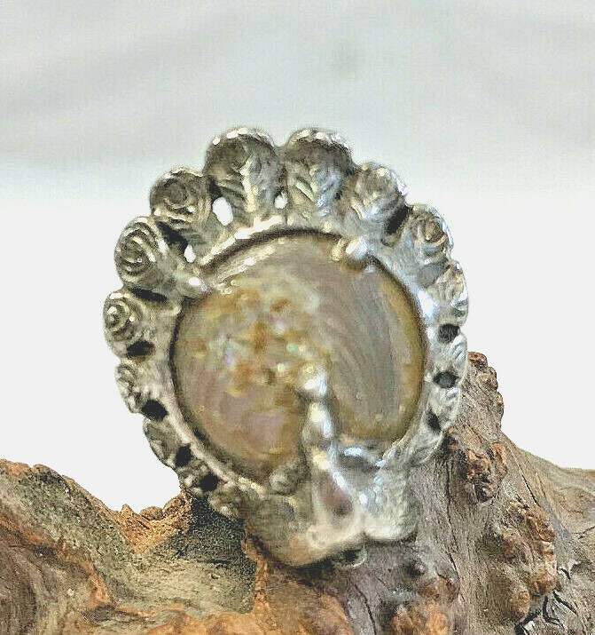 Vtg Handmade? Mother of Pearl Sterling Silver Peacock Ring Size 6.25 9.76g