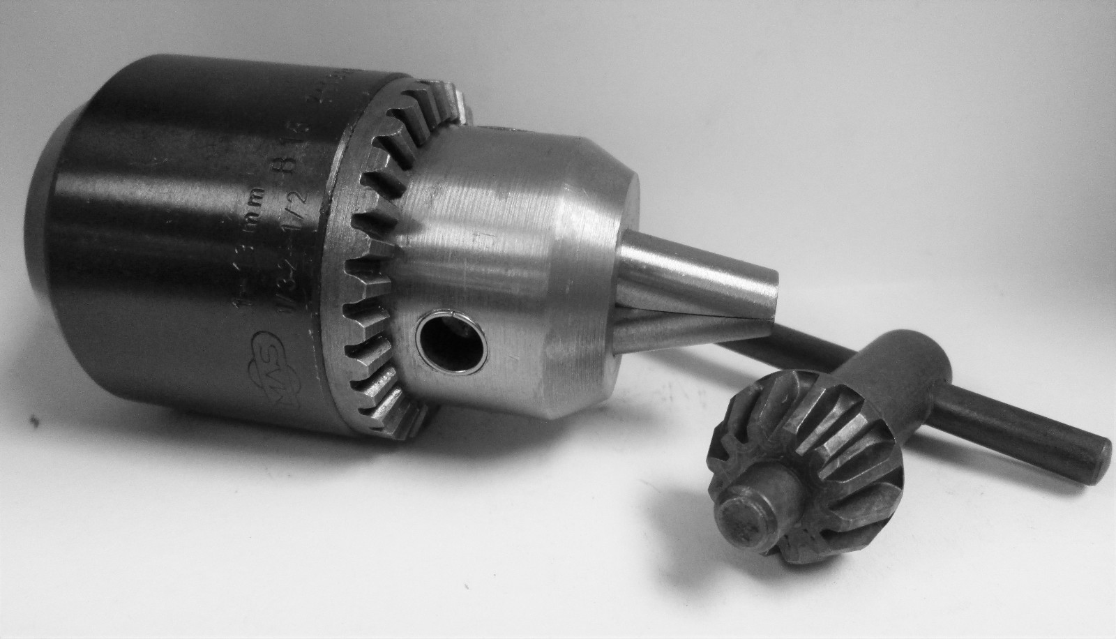 M.A.S. 1 - 13mm Drill Chuck - B16 European Metric Mount