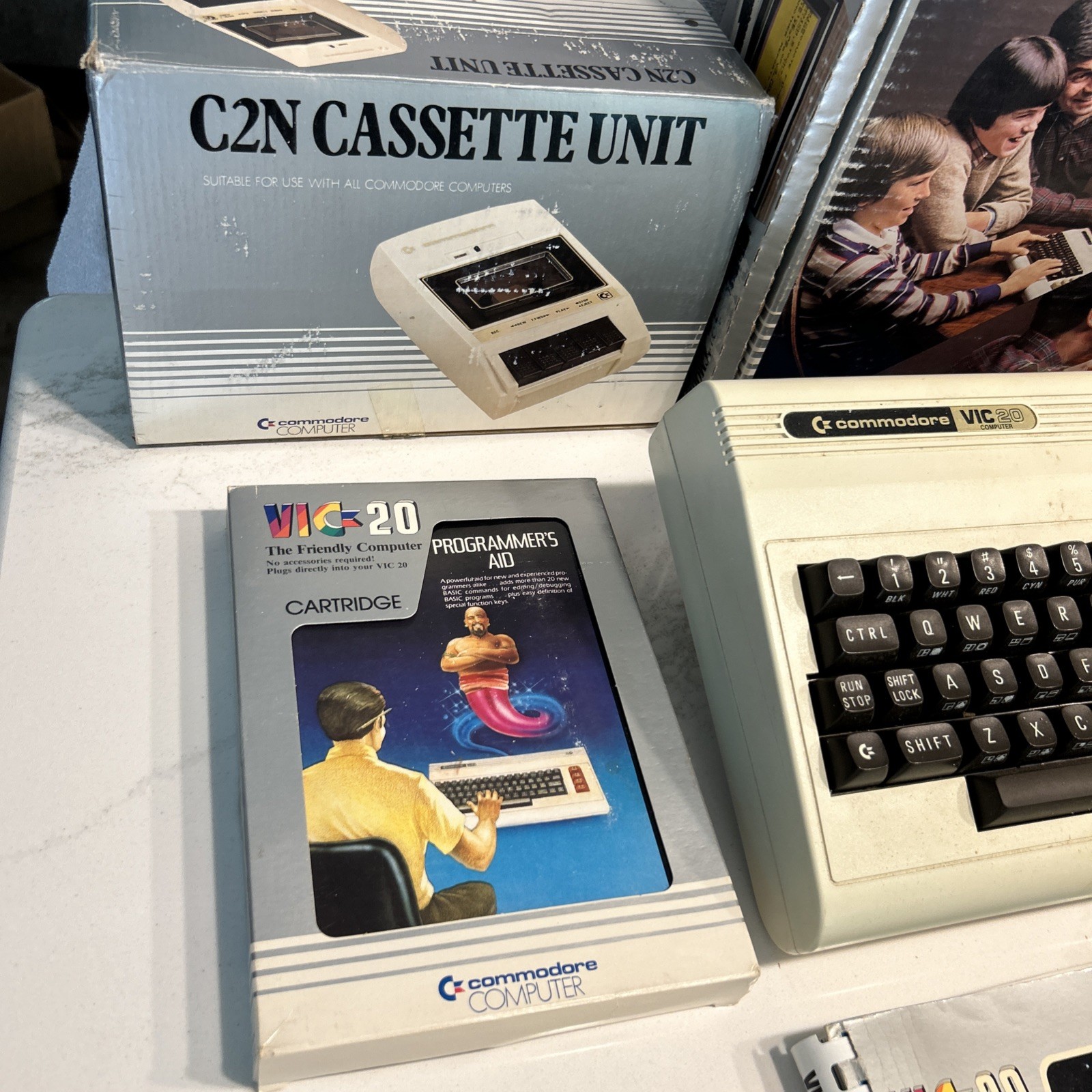 Commodore Vic-20 Computer- turns on-Untested