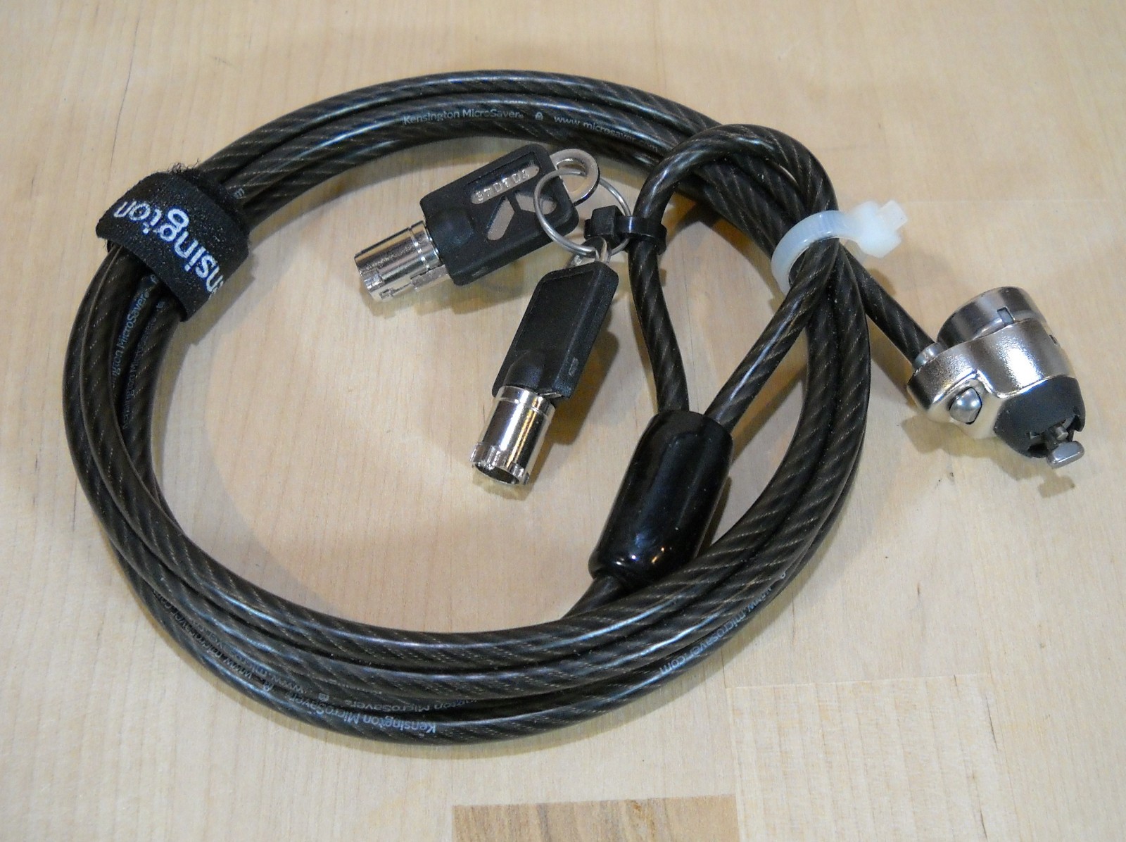 Kensington MicroSaver Cable Computer Security Keyed Lock