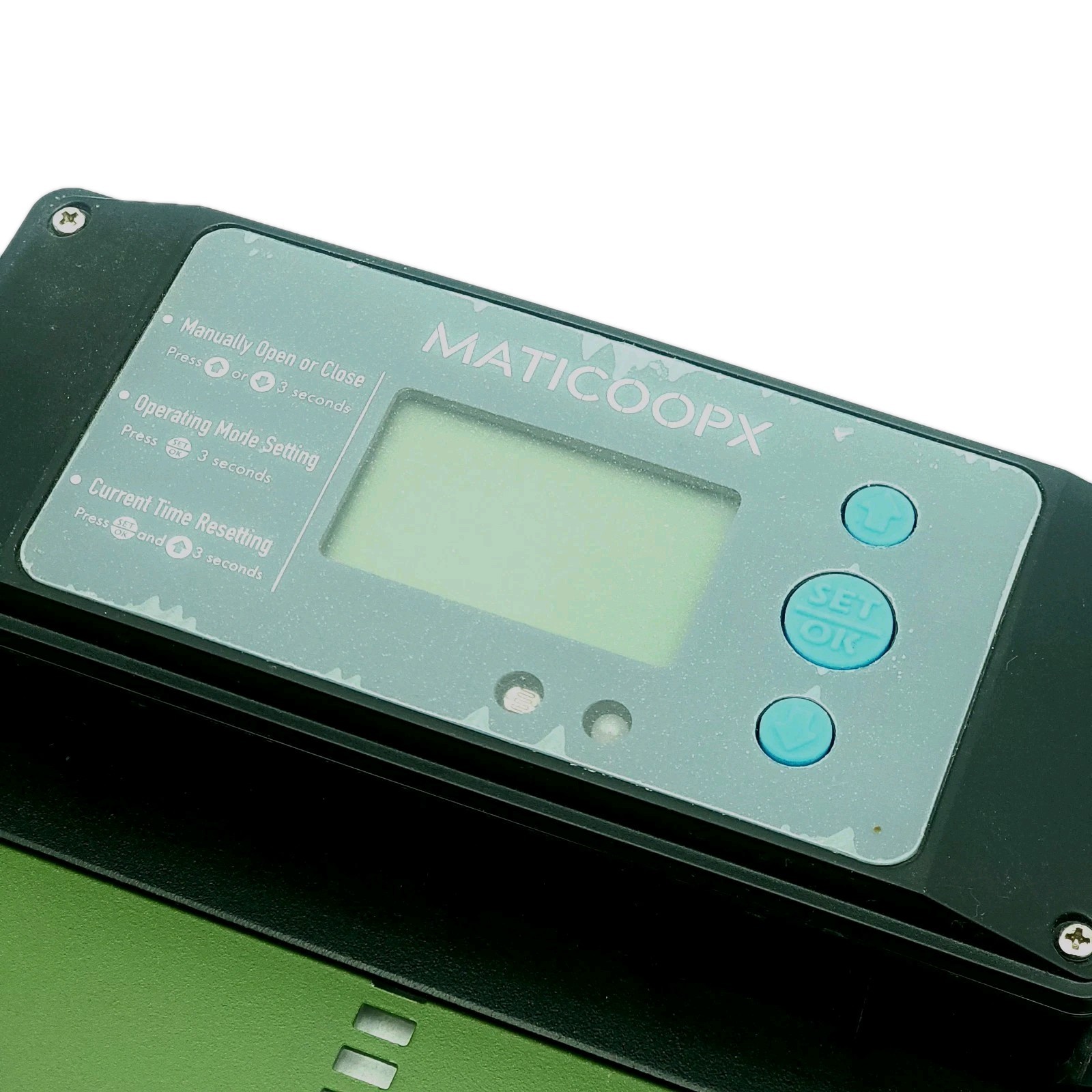 MATICOOPX Automatic Chicken Coop Door - Light Sensor & Timer - Green