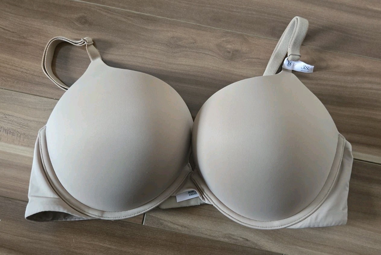 NWT Victorias Secret Bombshell T-shirt Nude Add 2 Cups Padded Push Up Bra 38C