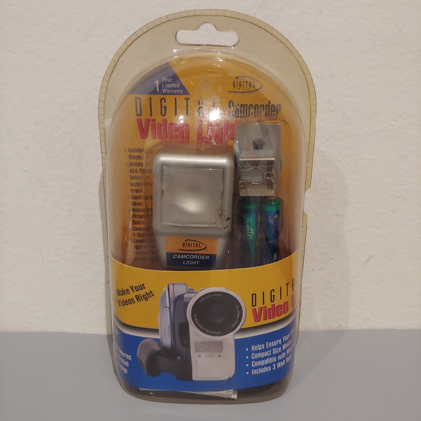 Digital Camcorder Video Light CV-1800R New Sealed In Box