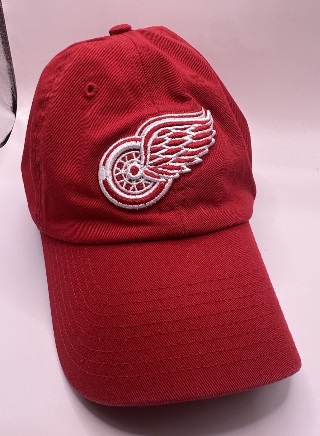 Fan Favorite NHL Detroit Red Wings Embroidered Logo Red Hat Adjustable Hockey