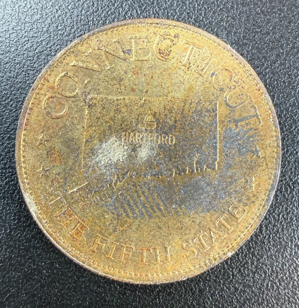 Connecticut 5th State - 1969 Shell Oil States of the Union Token/ Medal (0056)