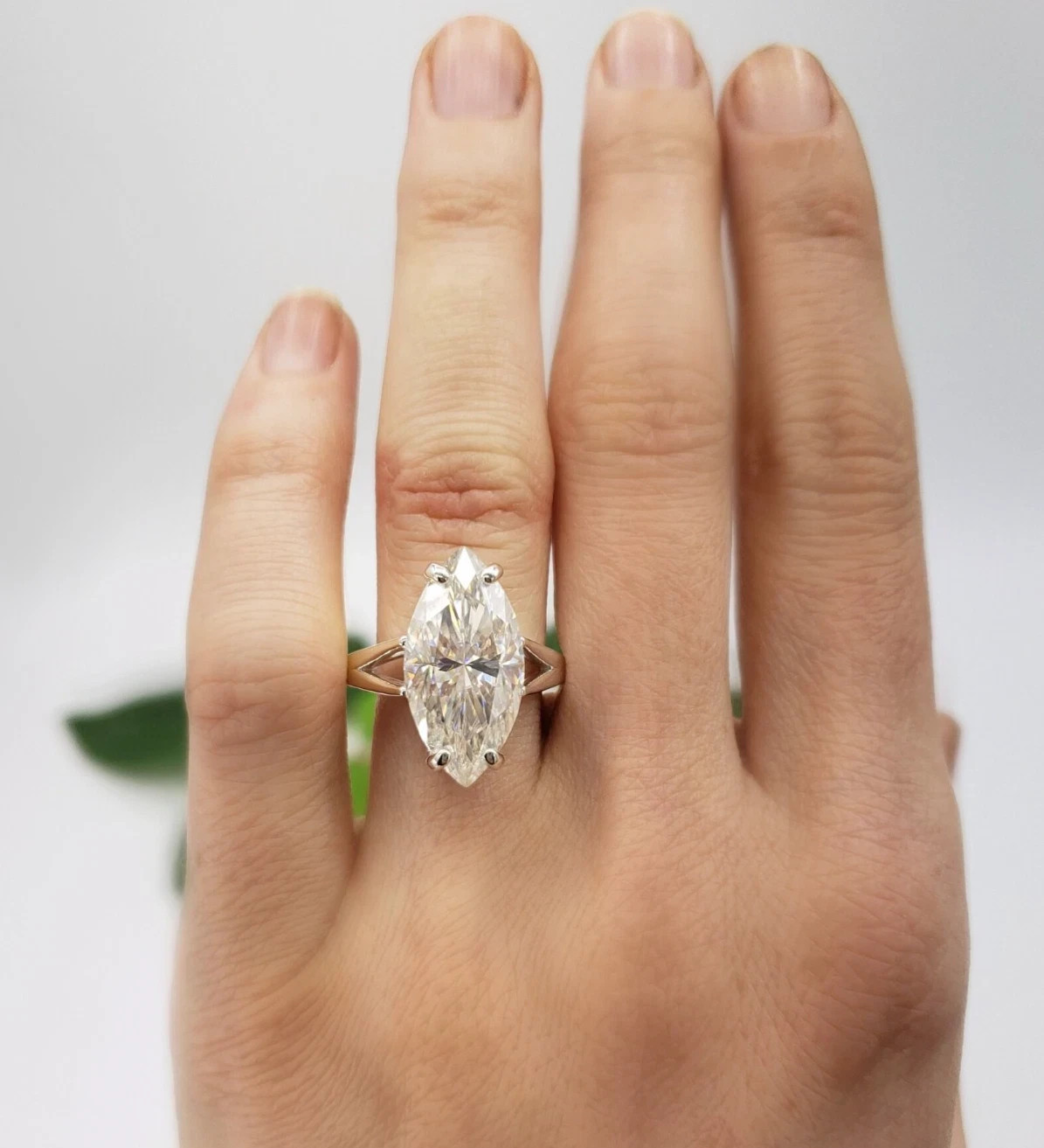 RARE 7.65 Ct Certified Treated White Diamond Ring,Tariffs FREE & Matching Studs.