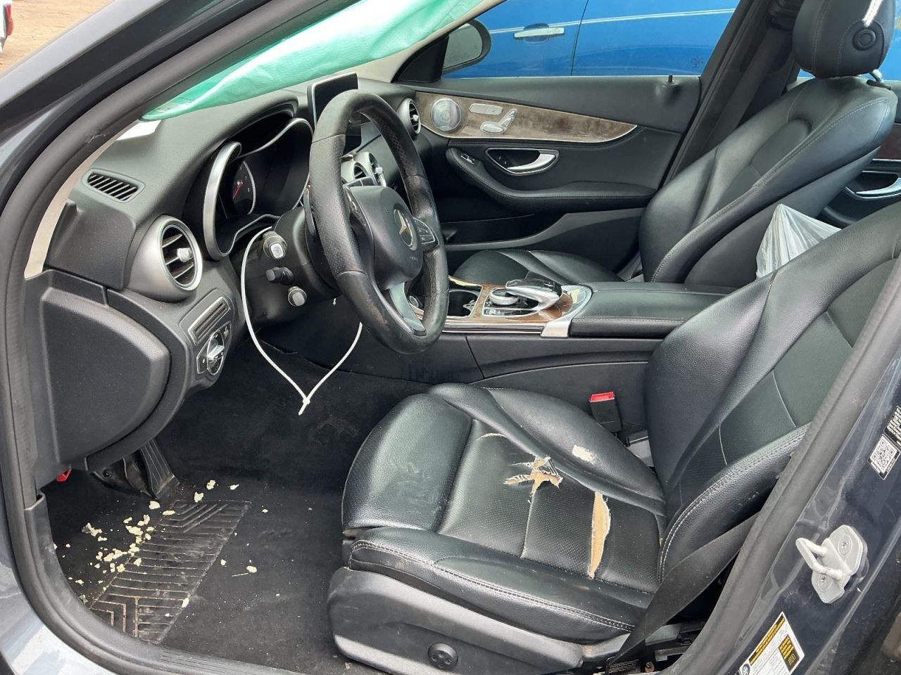 C220 2015 Glove Box 4934426