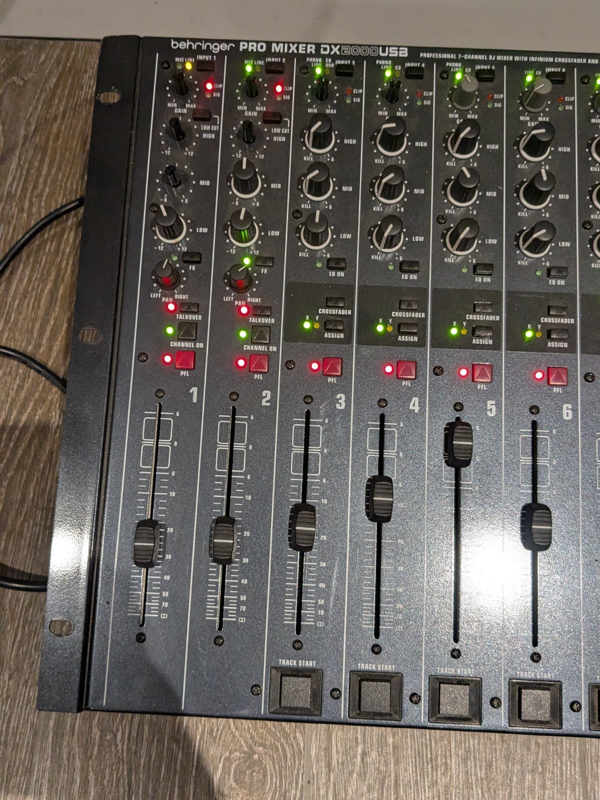 Behringer Pro Mixer DX2000USB 7-channel DJ Mixer Untested As Is 🔥🔥🔥