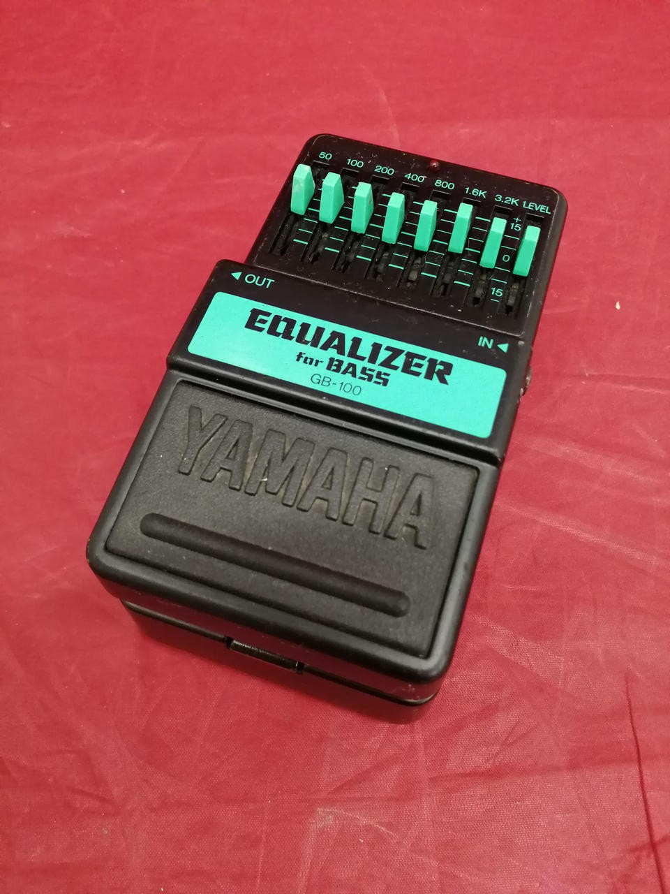 Yamaha GB-100 Bass Equalizer Graphic EQ Vintage Effects Pedal MIJ Made in Japan