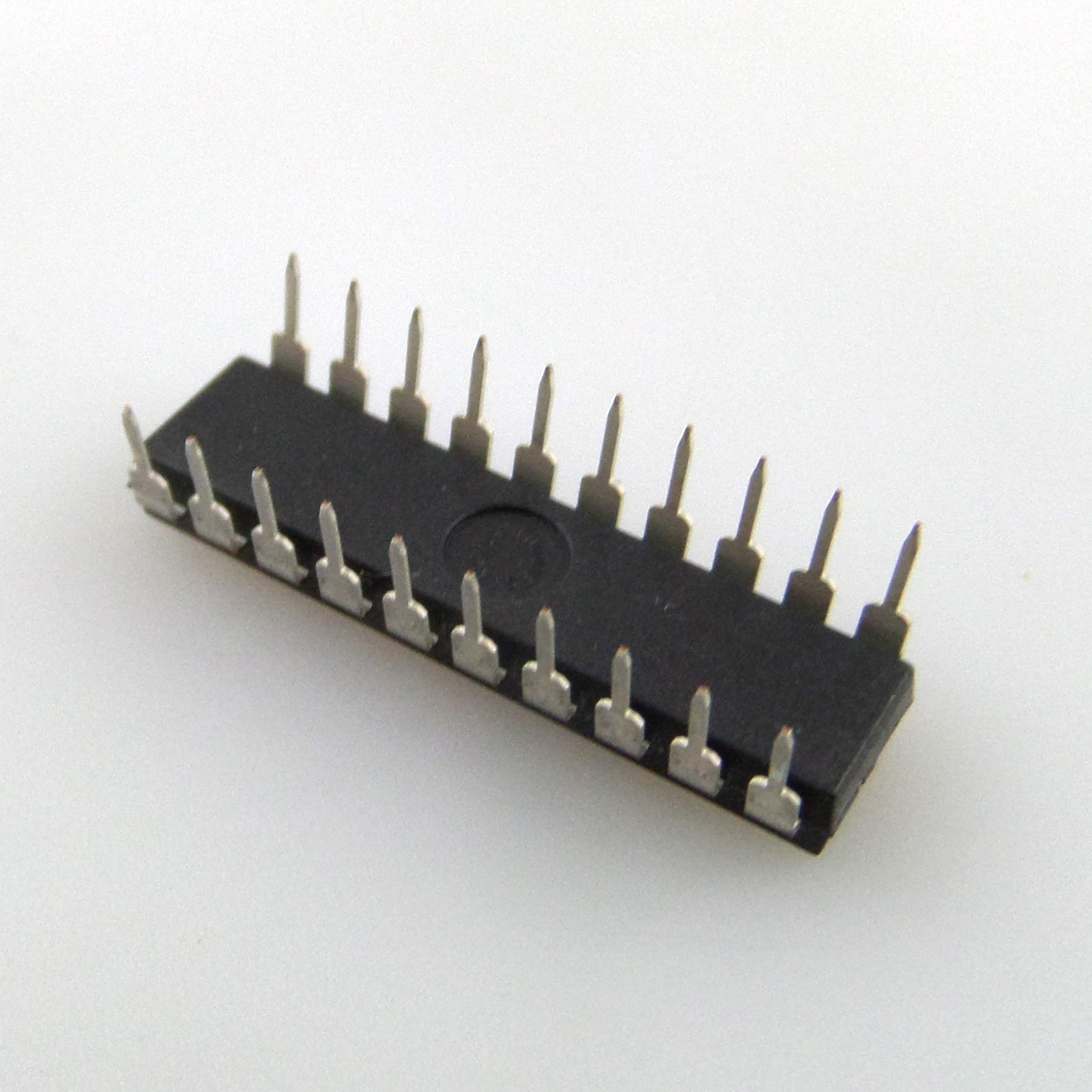ON Semiconductor SN74LS377N CPAM0121 (18pcs) original box