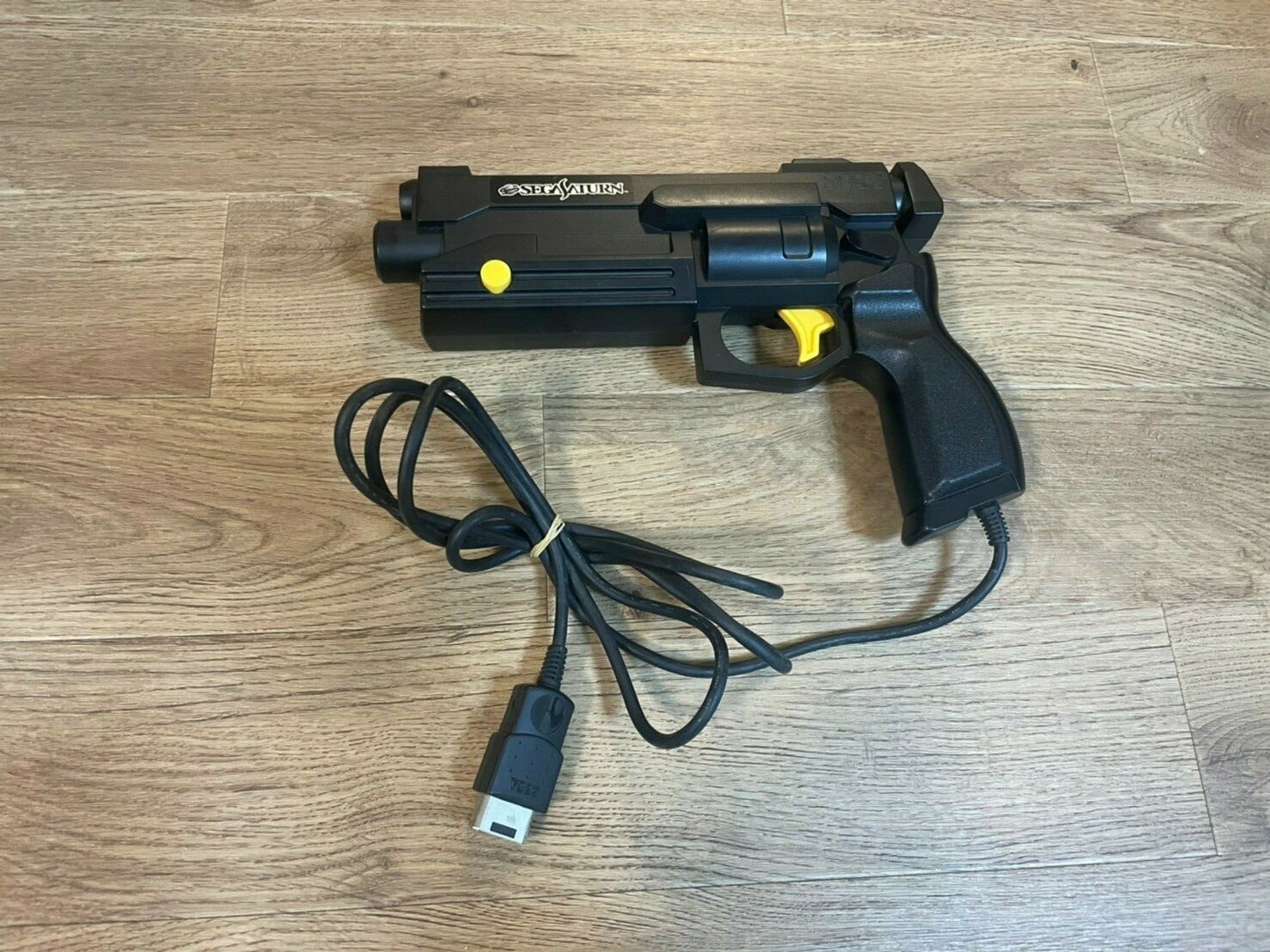 SS Sega Saturn GUN CONTROLLER Virtua Cop HSS-0152 - CRT TV Only-