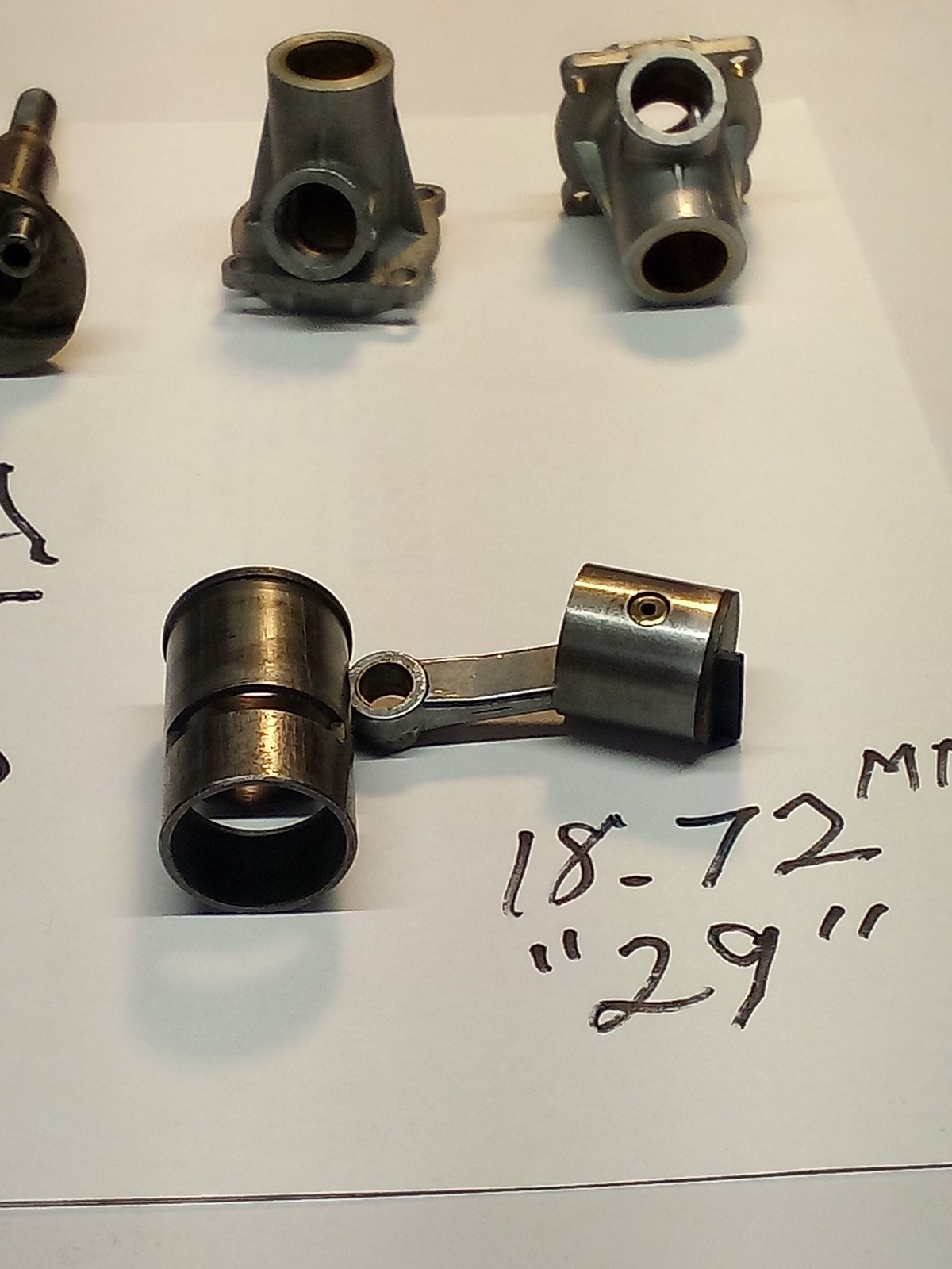 Enya Model Engine Parts 29 - 35 - 40? See Pictures