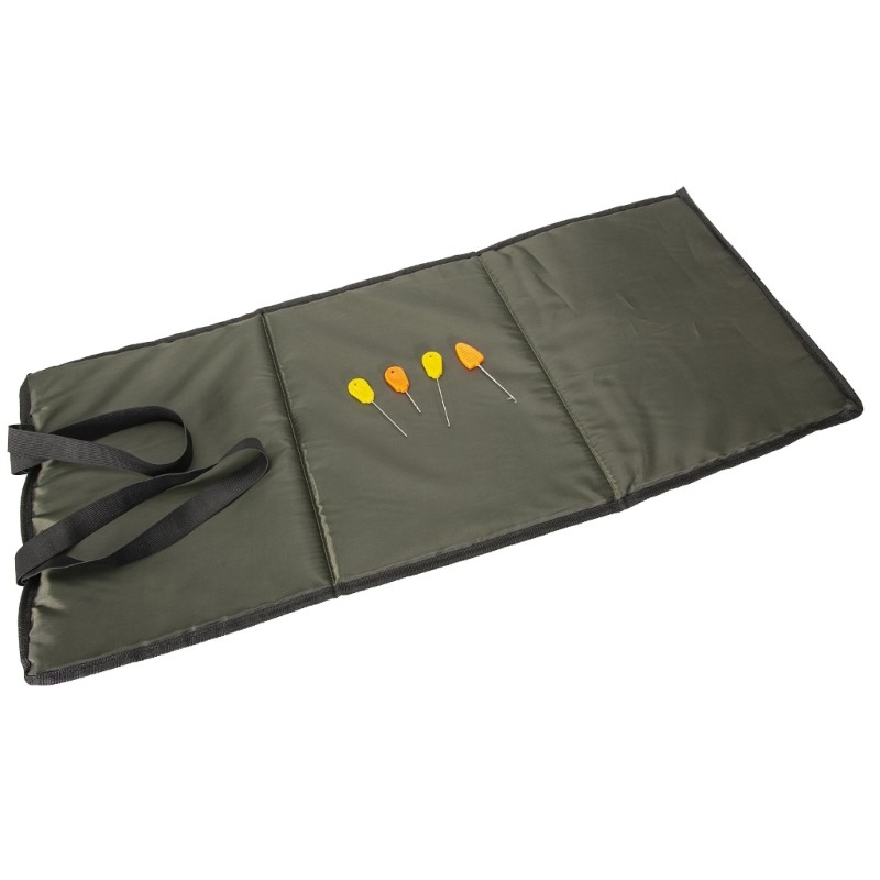 Portable Fishing Unhooking Mat Foldable Padded Landing Mat with Baiting Needle