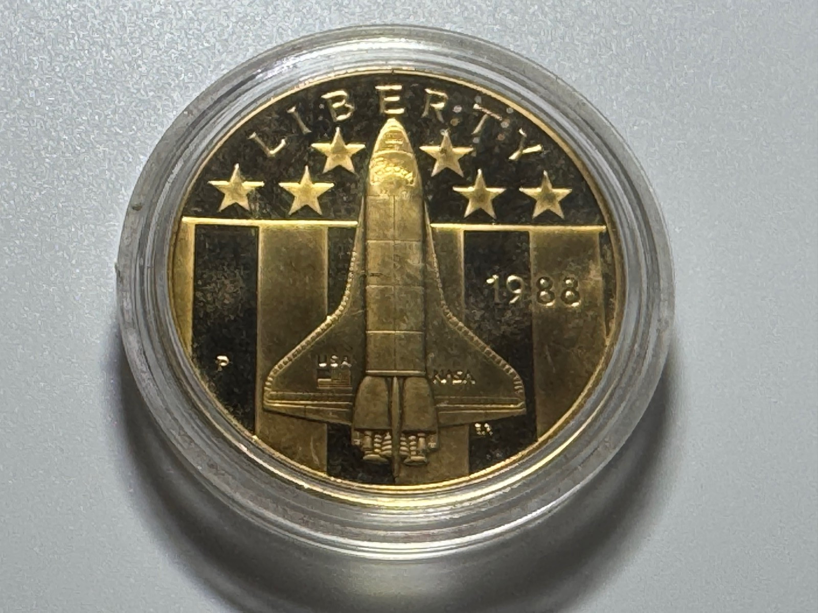 C-008 1988 P NASA Young Astronaut Liberty Coin Space Shuttle Uncirculated